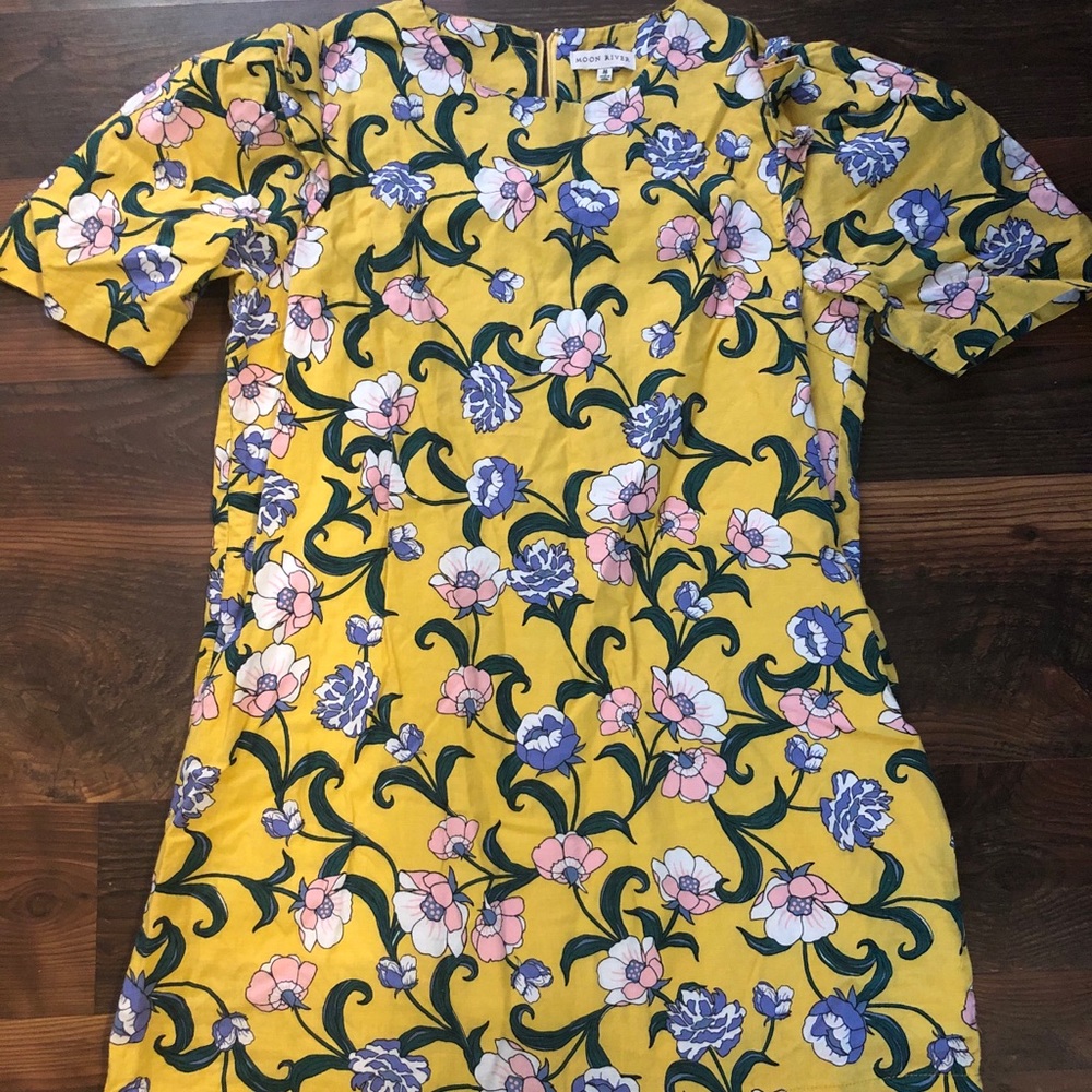 Yellow Floral Moon River Boutique Dress, Size M